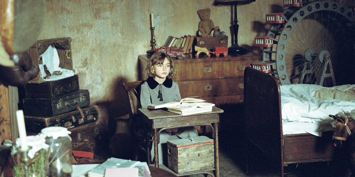 Childhood of a Leader Bild